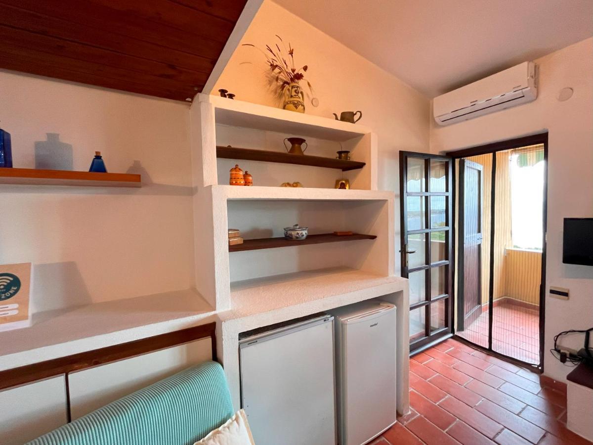 Appartamento Con Vista Mare A Terramala Terra Mala Ngoại thất bức ảnh